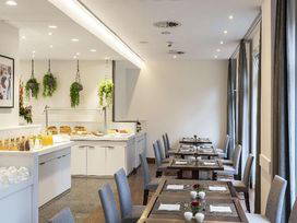 2 Tage im NH Collection Hamburg City mit Frühstück
