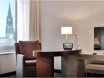 6 Tage im Dorint Hotel am Heumarkt Köln mit Frühstück