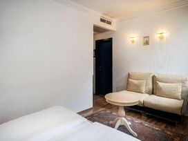 3 Tage Stadtreise mit Frühstück im Arthotel ANA Gala