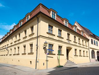Kurz nach Halle
