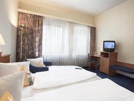 Zentrale Lage - 2 Tage mitten in Düsseldorf