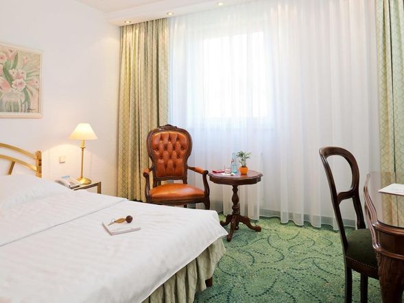 Dreibettzimmer STANDARD