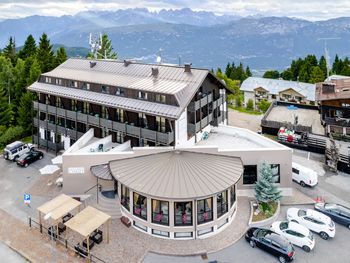 KurzMalDolomiten: Hotel Dolomiti Chalet zum Bestpreis