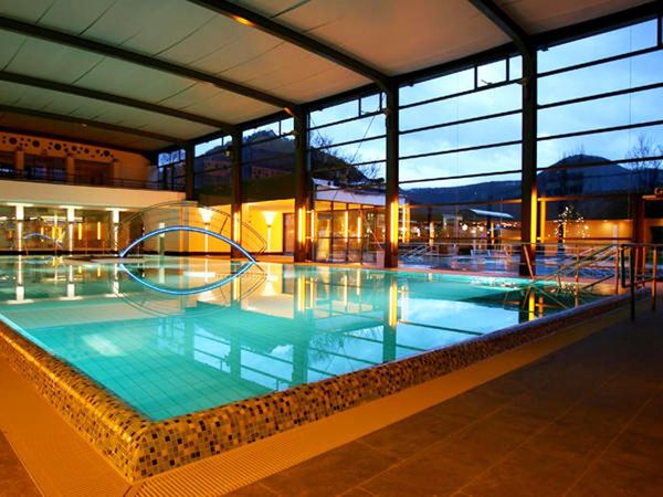 4 Tage pure Entspannung mit AlbCard und Therme in Bad Urach, Baden-Württemberg inkl. Halbpension