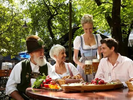 7 Tage Urlaub mit Frühstück im Courtyard Munich Garching