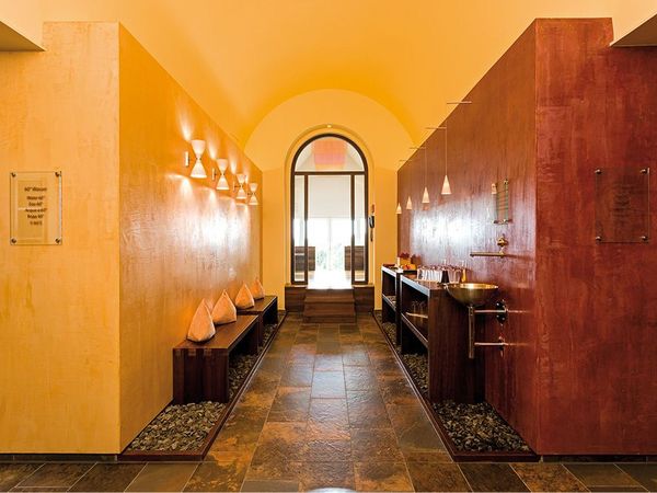 4 Tage Neu-Ulm: schwäbische Erholung made by Napoleon Hotel-Restaurant Hirsch  in Neu-Ulm / Finningen, Baden-Württemberg inkl. Frühstück