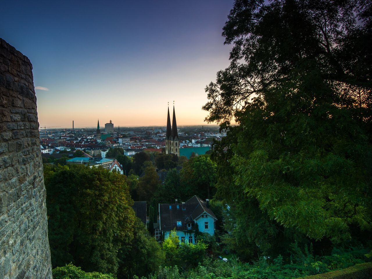 Sommer über den Dächern Bielefelds