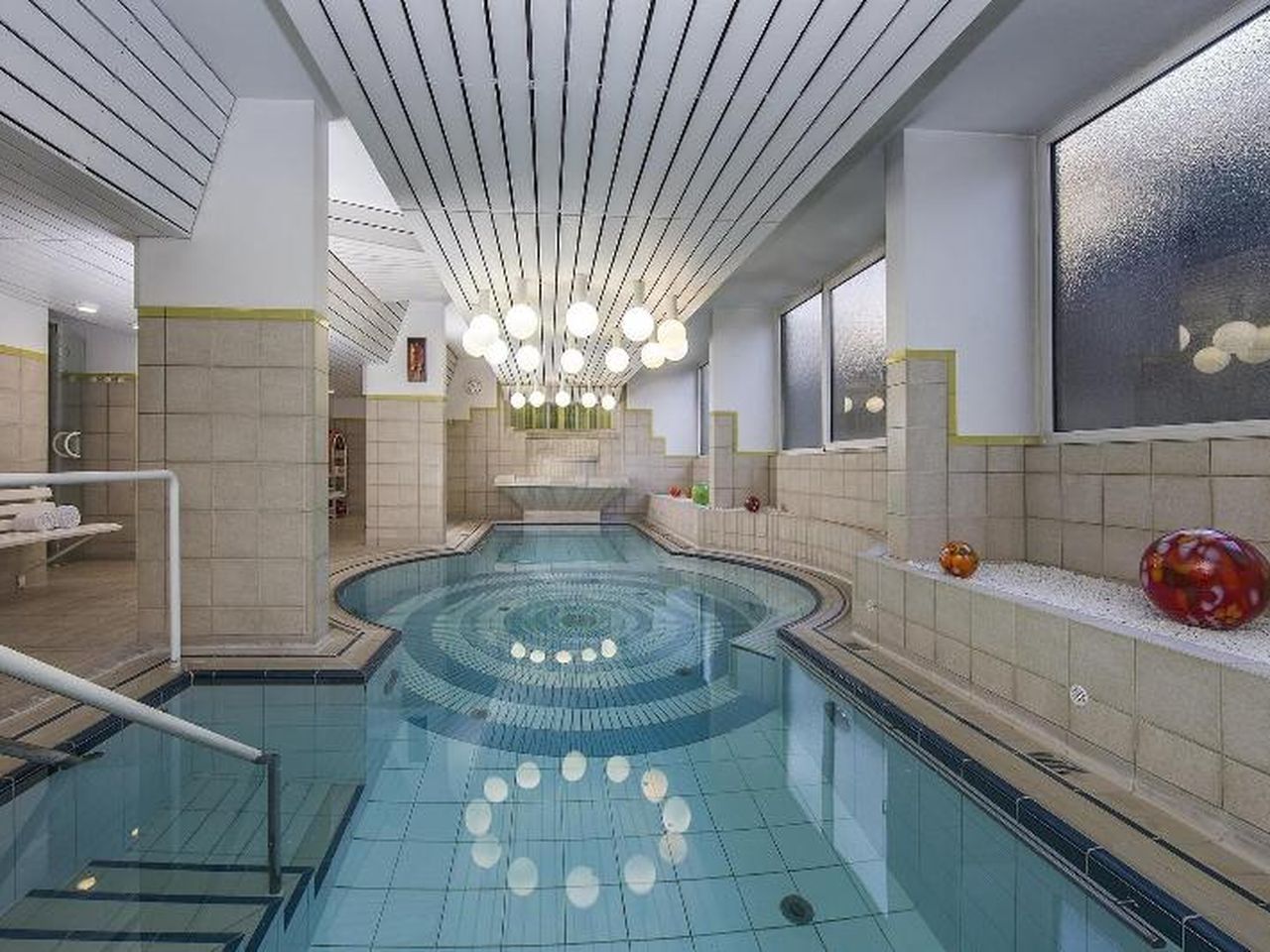 9 Tage im Kurhotel Unter den Linden mit Frühstück