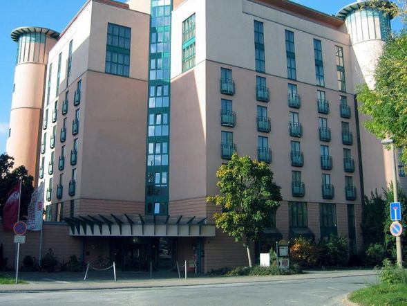 MAXX Hotel Jena by Steigenberger