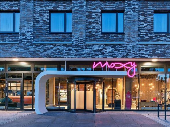 Moxy Hamburg City