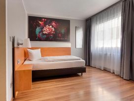 2 Tage im Attimo Hotel - Stuttgart 