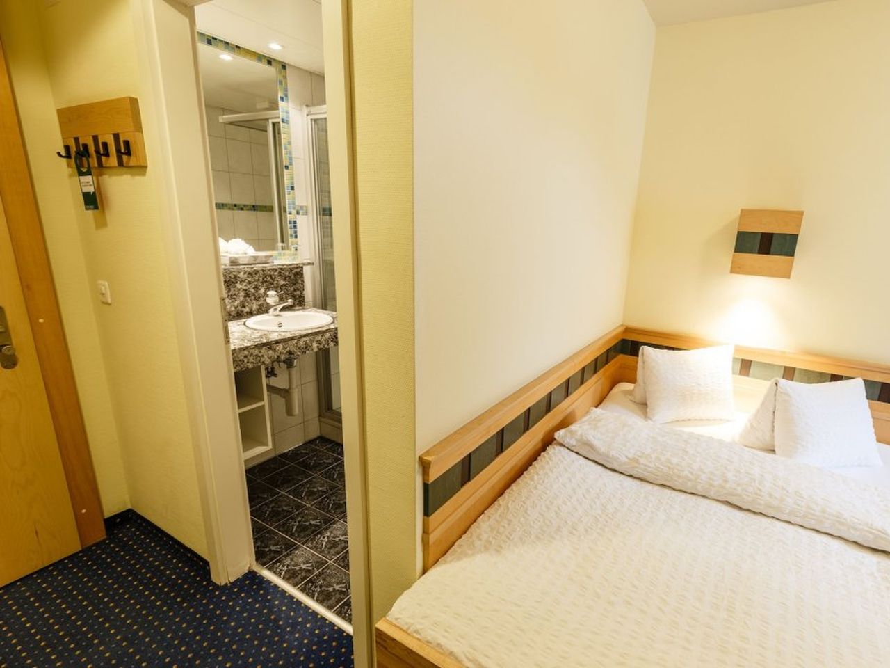 Dreibettzimmer STANDARD