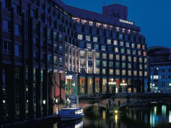 Hansestadt erkunden im Steigenberger Hotel Hamburg