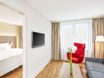 5 Tage im NH Collection Hamburg City mit Frühstück