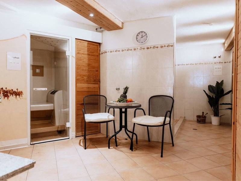 Eine Handvoll Wellness im 4 Sterne Hotel