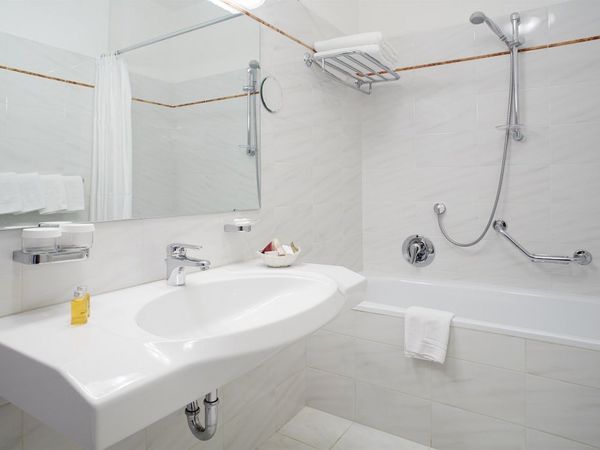 Pure Entspannung - 3 Tage im ruhigen Meran, Trentino-Südtirol inkl. Halbpension