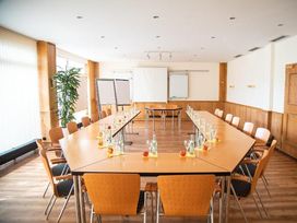 2 Tage Kurzurlaub mit Frühstück im Garden-Hotel Reinhart