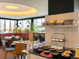 2 Tage Kurzurlaub mit Frühstück im Novotel Budapest Danube