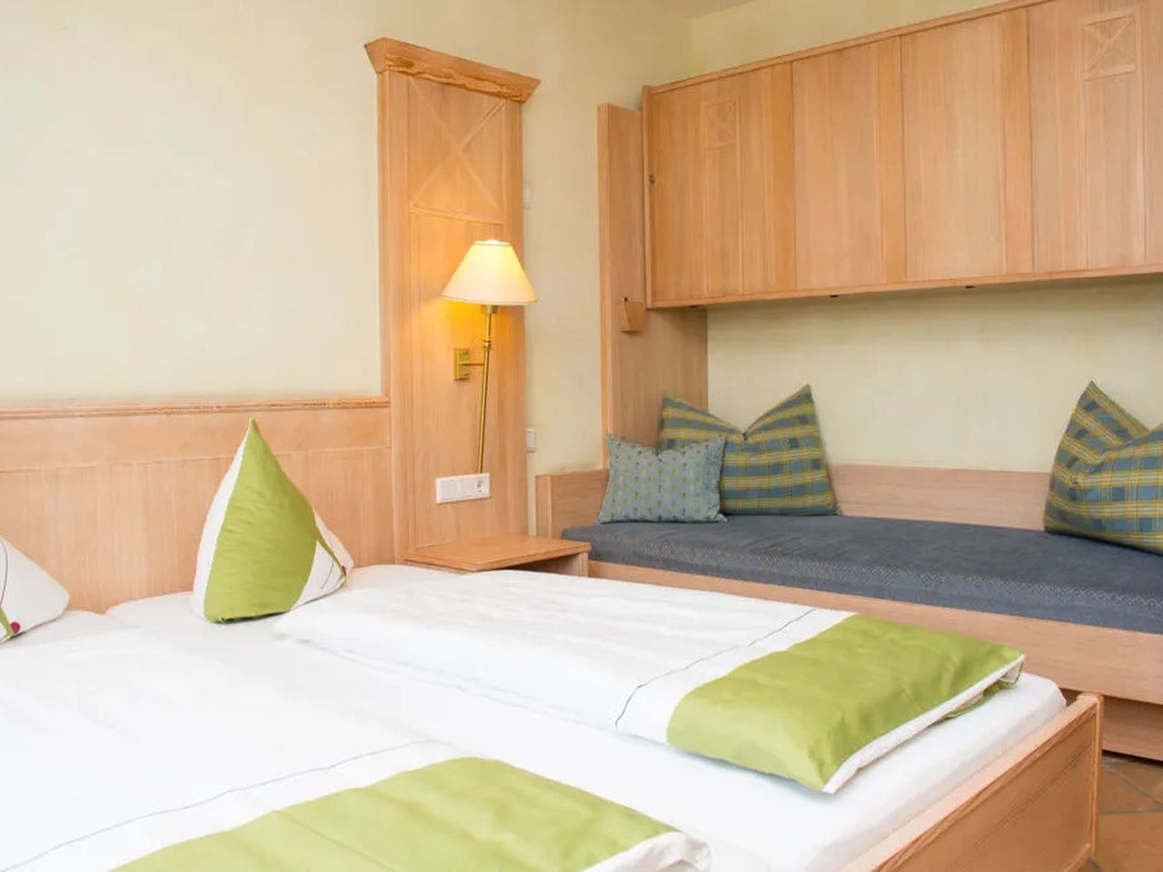 Dreibettzimmer STANDARD