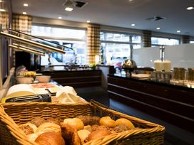 2 Tage Kurzurlaub mit Frühstück im Holiday Inn Express Gütersloh
