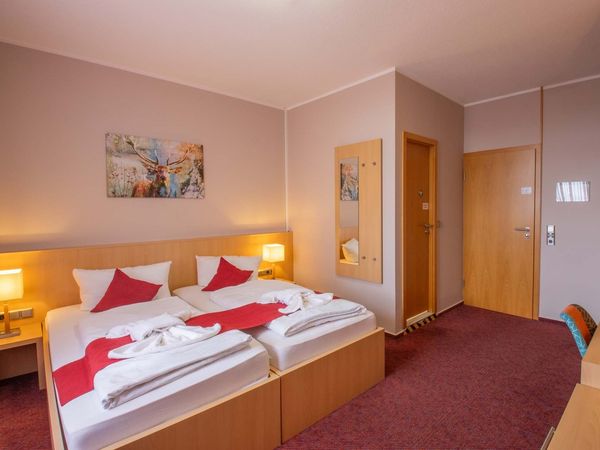 Kuscheln und Zeit zu zweit im Panorama Hotel inkl. HP Plus in Winterberg, Nordrhein-Westfalen Halbpension Plus