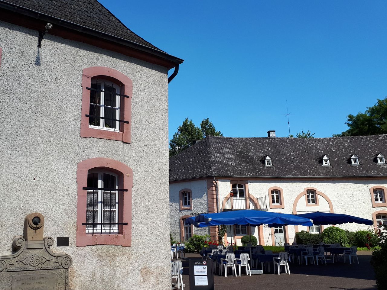 Burg Romantik für 2 am Sauer-Ufer