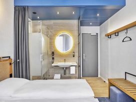 Düsseldorf entdecken – 3 Tage / 2 Nächte Städtetrip am Rhein