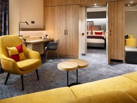 2 Tage im Holiday Inn Hamburg-HafenCity 