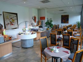 Auszeit 3 Tage mit Frühstück im AMBER ECONTEL München