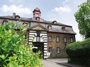 Märchenhafte 2 Tage in der Eifel - Auszeit im Schloss