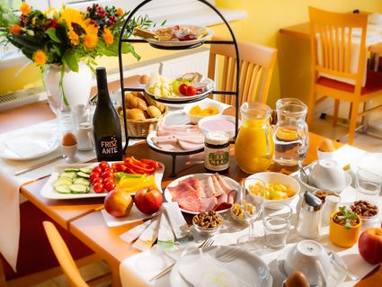 Golf & Therme Sonnenpension Hotel Garni