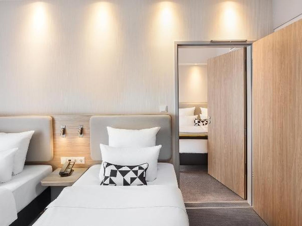 2 Tage mit Frühstück im Holiday Inn Express Munich
