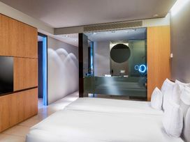 5 Tage nahe des Kaufhauses KaDeWe in Berlin