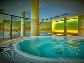 8 Tage Urlaub mit HP im Hotel Herzog Heinrich