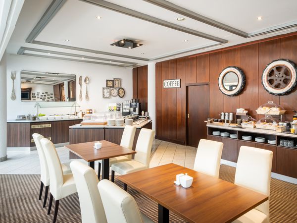 2 Tage Städtereise nach Stuttgart Frühstück