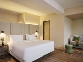 4 Tage mit Frühstück im NH Düsseldorf Königsallee