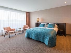 7 Tage in der größten Einkaufsstadt des Ostens