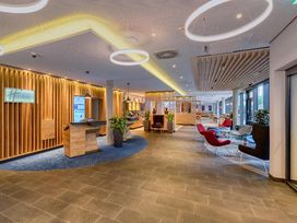 3 Tage mit Frühstück im Holiday Inn Express Göttingen