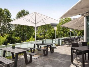 2 Tage Flughafen-Auszeit im Sunday Hotel Frankfurt Airport
