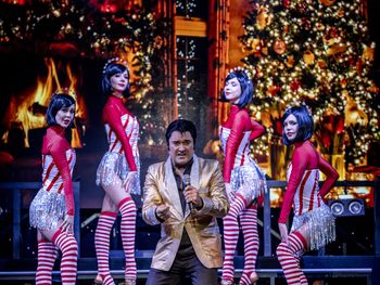 ELVIS - Das Musical in Berlin mit Ticket und Hotel