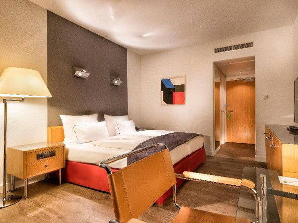 5 Tage im Holiday Inn Berlin City-West