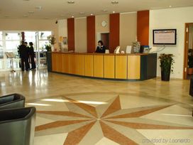 2 Tage Kurzurlaub mit Frühstück im Globana Airport Hotel
