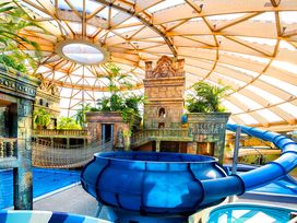 3 Tage Kurzurlaub mit HP im Aquaworld Resort Budapest