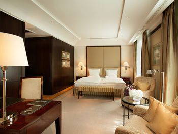 5 Tage im Hotel Adlon Kempinski Berlin 