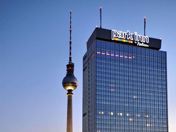 Willkommen in der Hauptstadt! - 4 Tage mit HP Park Inn by Radisson Berlin Alexanderplatz Hotel inkl. Halbpension