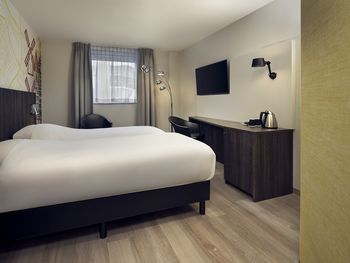 2 Tage Kurzurlaub mit Frühstück im Inntel Hotels Amsterdam Centre