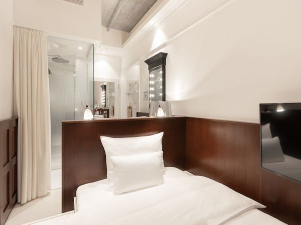 Urlaub zwischen Wolkenkratzern - 4 Tage in Frankfurt in Frankfurt am Main Nur Übernachtung