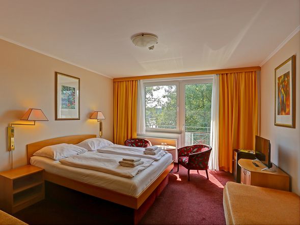 Riviera Hotel