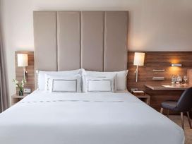 4 Tage Kurzurlaub mit Frühstück im Melia Düsseldorf