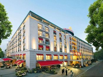 2 Tage im Grand Elysee Hamburg 